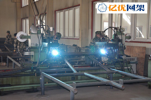 瑞安螺栓球网架加工车间